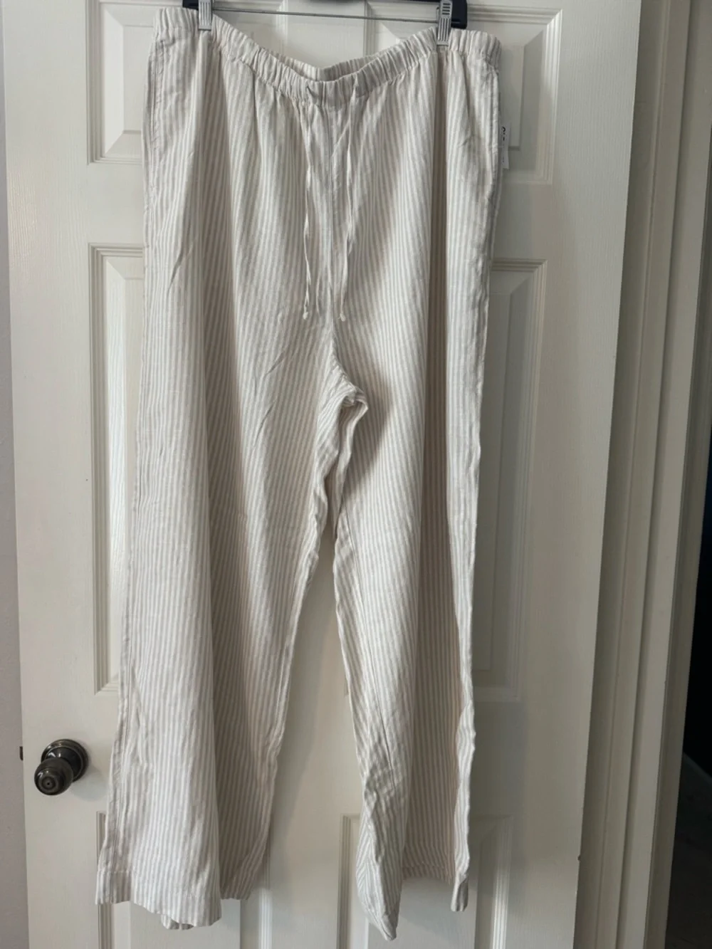 NWT Old Navy White/Tan Striped Linen Pants - Picture 4 of 5